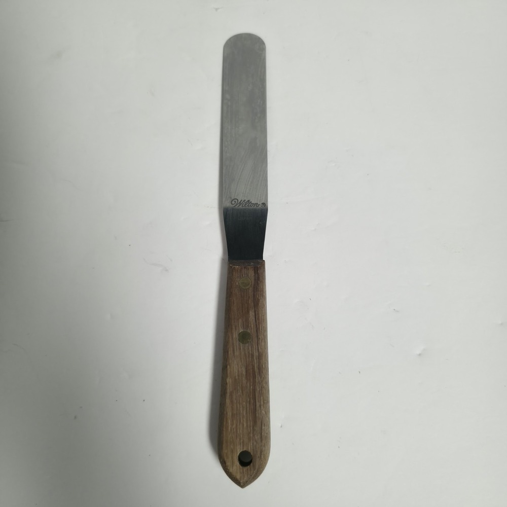 Vintage Wilton Icing Spatula Stainless Steel Wood Handle Cake Frosting Spreader